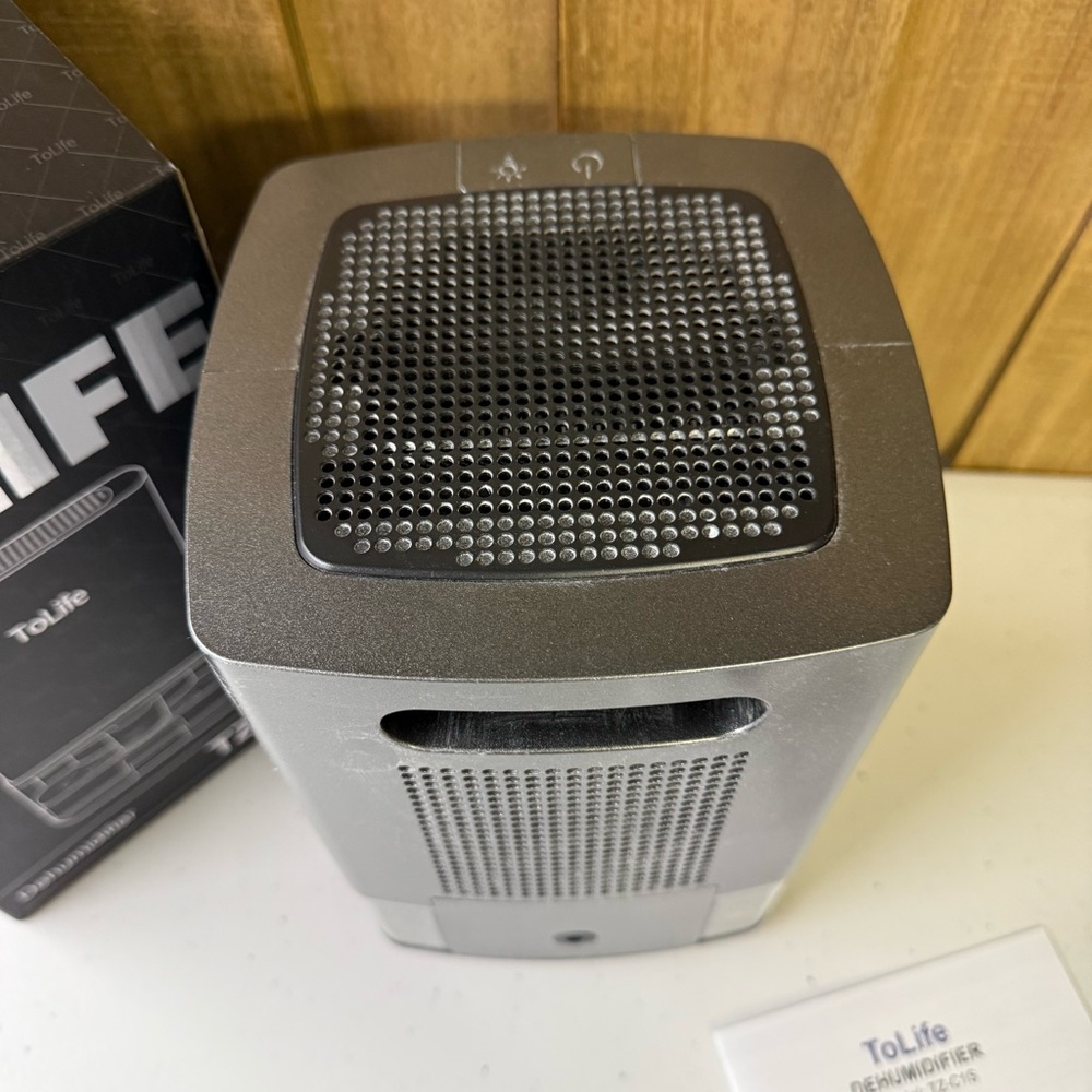 ToLife Dehumidifier 30oz Water Tank Portable LED Lights Workshop Bathroom EUC - Picture 6 of 12